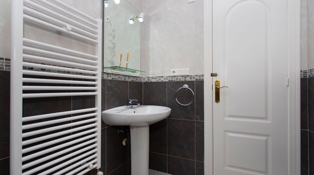 Revente - Villa -
Rojales - Pueblo