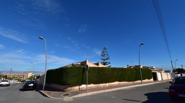 Revente - Villa -
Orihuela Costa - Los Balcones