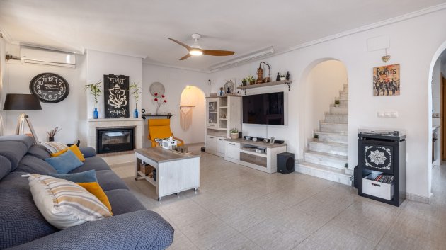 Resale - Villa -
Santa Pola - Gran Alacant