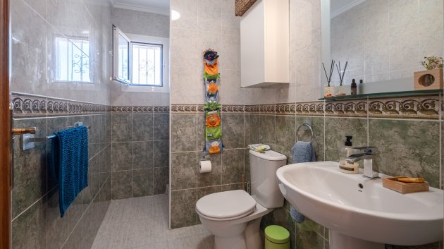 Resale - Villa -
Santa Pola - Gran Alacant