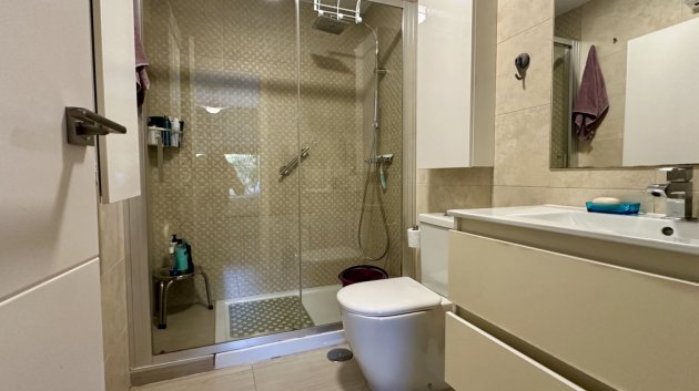 Reventa - Apartamentos -
Orihuela Costa - Punta Prima