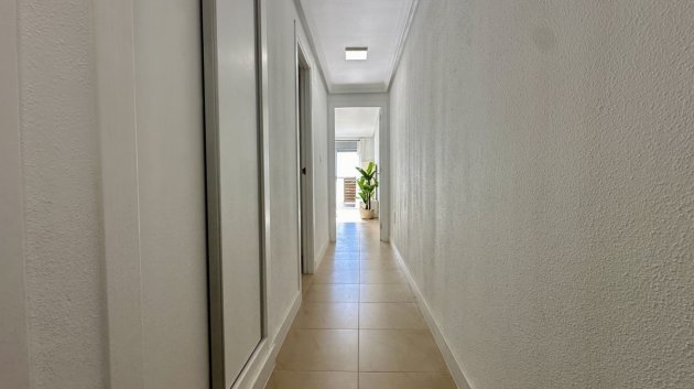 Reventa - Apartamentos -
Torrevieja