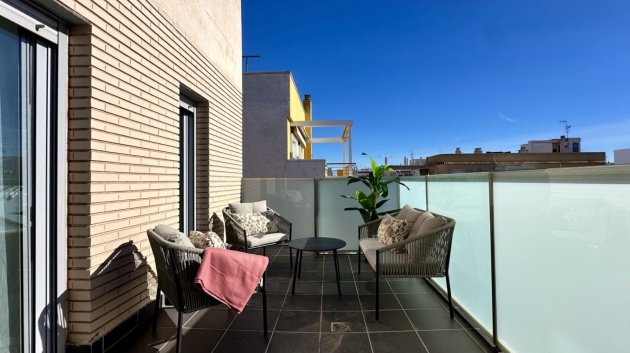 Reventa - Apartamentos -
Torrevieja