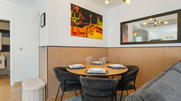 Resale - Townhouse -
Orihuela Costa - Villamartín