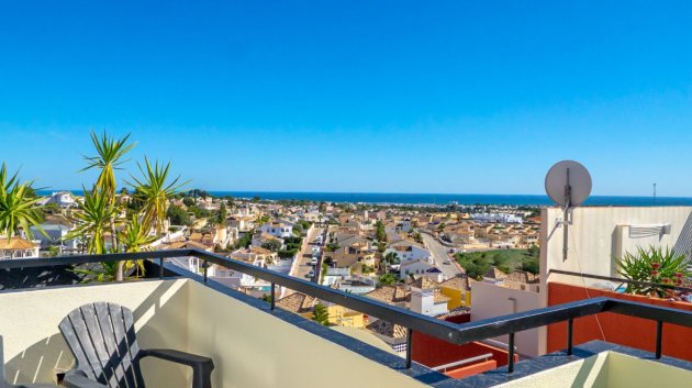 Resale - Townhouse -
Orihuela Costa - Villamartín