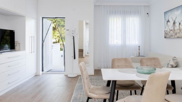 Resale - Townhouse -
Orihuela Costa - La Zenia