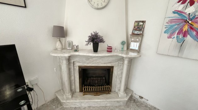 Resale - Villa -
Benijofar - Monte Azul