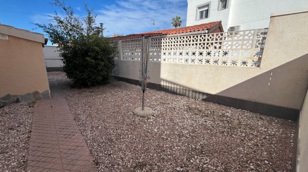 Resale - Villa -
Benijofar - Monte Azul
