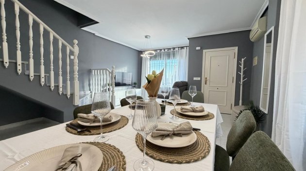 Resale - Townhouse -
Orihuela Costa - Lomas de Campoamor