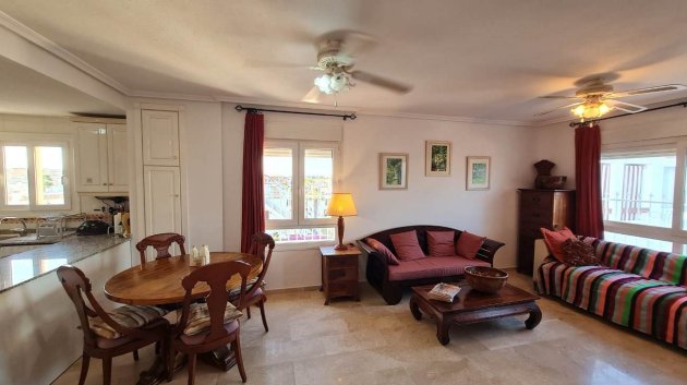 Resale - Apartments -
Villamartín - PAU 8