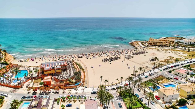 Resale - Apartments -
Villamartín - PAU 8