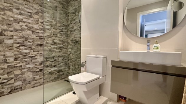 Resale - Apartments -
Orihuela Costa - Villamartín