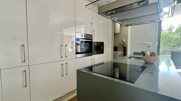 Resale - Apartments -
Orihuela Costa - Villamartín