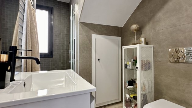 Resale - Villa -
Orihuela Costa - Lomas De Cabo Roig