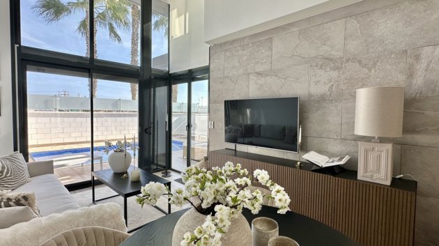 Resale - Villa -
Orihuela Costa - Lomas De Cabo Roig