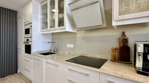 Resale - Villa -
Orihuela Costa - Lomas De Cabo Roig