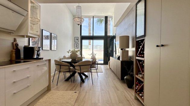 Resale - Villa -
Orihuela Costa - Lomas De Cabo Roig