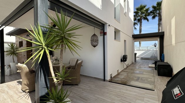 Resale - Villa -
Orihuela Costa - Lomas De Cabo Roig