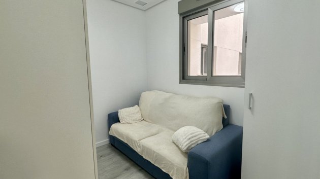 Resale - Apartments -
Orihuela Costa - Villamartín