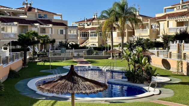 Resale - Apartments -
Orihuela Costa - Playa Flamenca