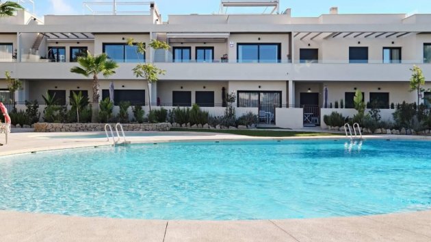 Resale - Apartments -
Torrevieja - La veleta