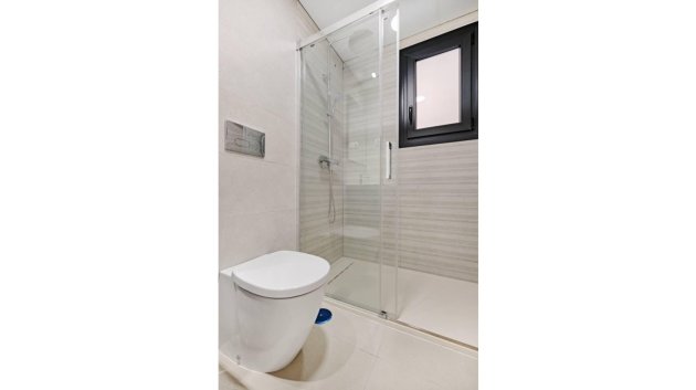 Resale - Apartments -
Torrevieja - La veleta