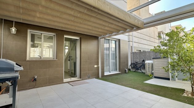 Resale - Villa -
Orihuela Costa - Lomas De Cabo Roig