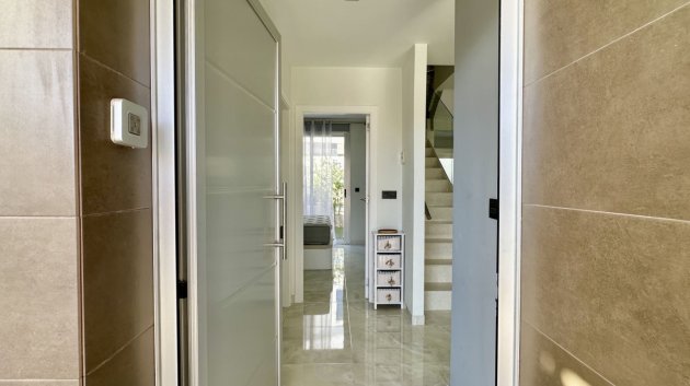 Resale - Villa -
Orihuela Costa - Lomas De Cabo Roig