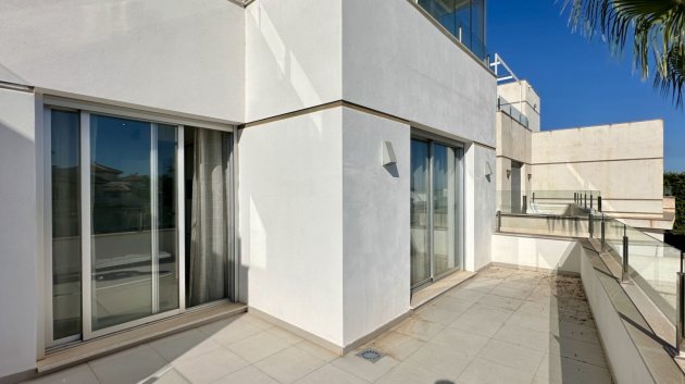 Resale - Villa -
Orihuela Costa - Lomas De Cabo Roig