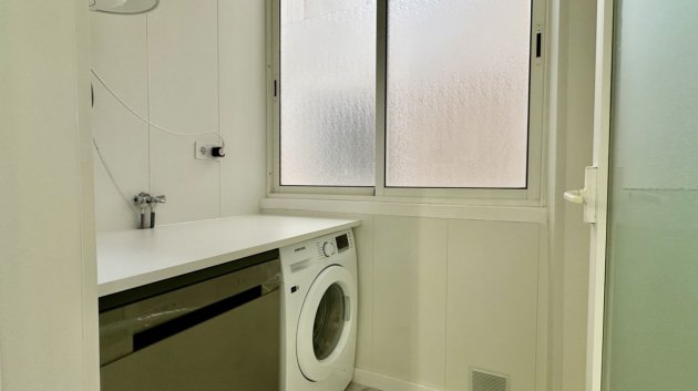 Resale - Apartments -
Orihuela Costa - Playa Flamenca