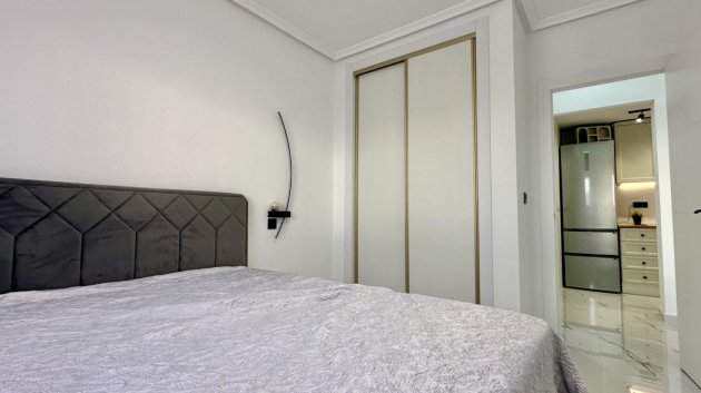 Resale - Apartments -
Orihuela Costa - Playa Flamenca