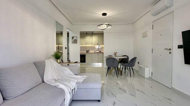 Resale - Apartments -
Orihuela Costa - Playa Flamenca