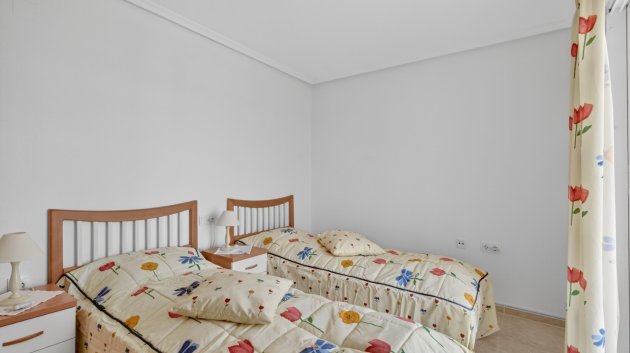 Reventa - Apartamentos -
Orihuela Costa - Playa Flamenca