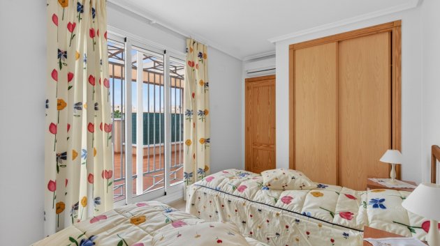 Reventa - Apartamentos -
Orihuela Costa - Playa Flamenca