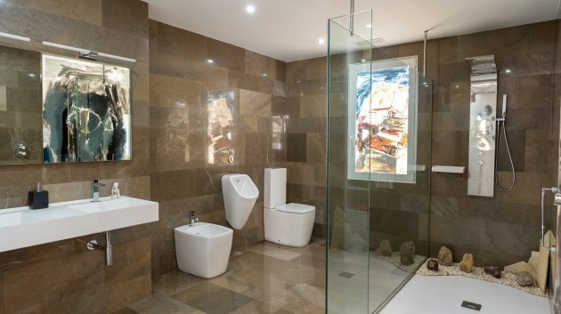 Reventa - Apartamentos -
Alicante - Center