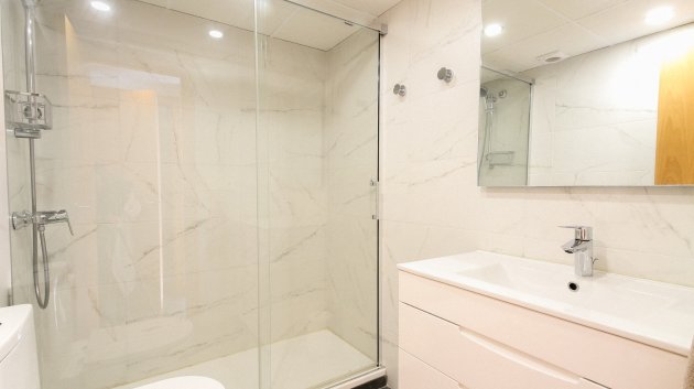 Reventa - Apartamentos -
Alicante - Carolinas Altas