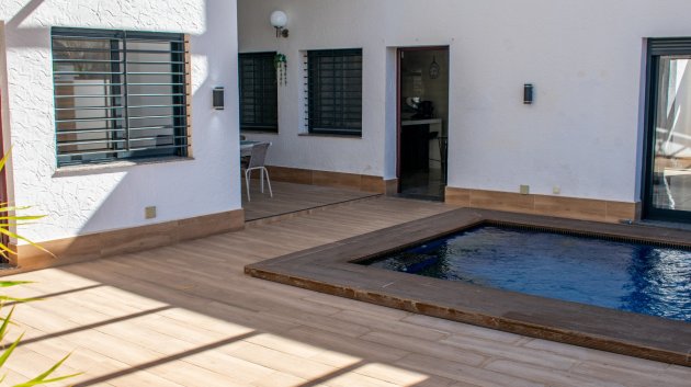 Revente - Villa -
Pilar de la Horadada - Torre de la Horadada