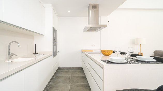 Revente - House - Semi-Detached House -
Daya Nueva