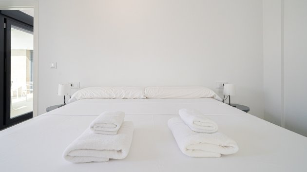 Revente - House - Semi-Detached House -
Daya Nueva