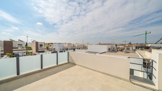 Revente - House - Semi-Detached House -
Daya Nueva