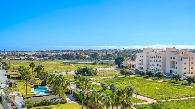 Reventa - Apartamentos -
Villamartín