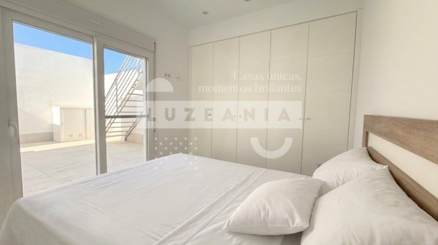 Revente - Villa -
Avileses