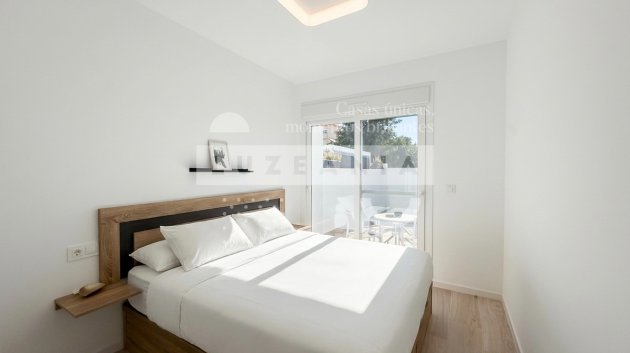 Revente - Villa -
Avileses