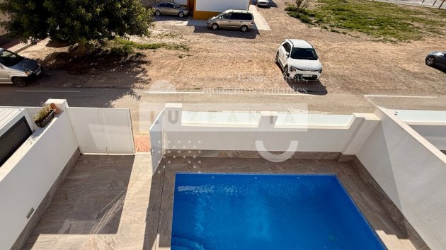 Revente - Villa -
Avileses