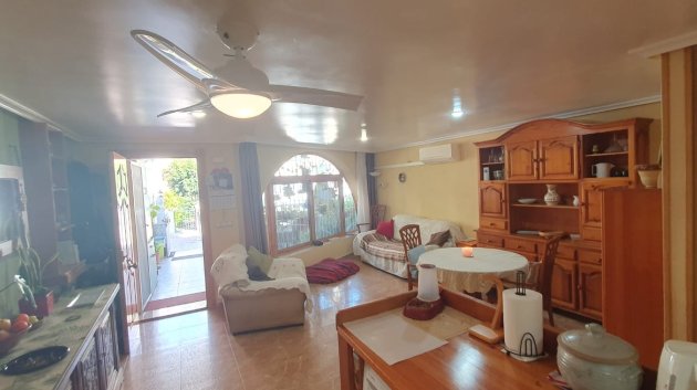 Revente - Maison de ville -
Guardamar del Segura - Urbanizaciones