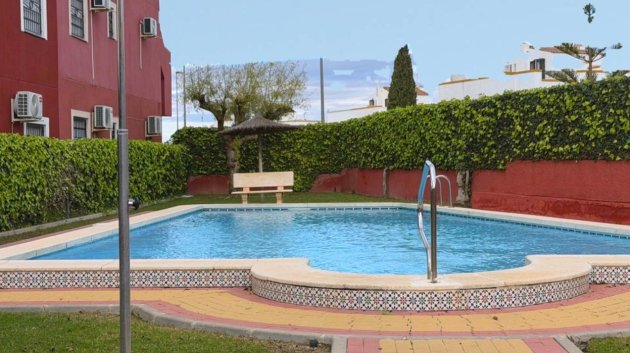 Revente - Appartements -
Orihuela Costa * - Los Altos *