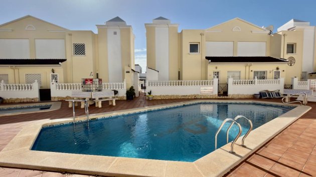 Reventa - Chalets -
Ciudad Quesada - Doña Pepa