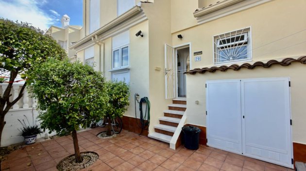 Reventa - Chalets -
Ciudad Quesada - Doña Pepa