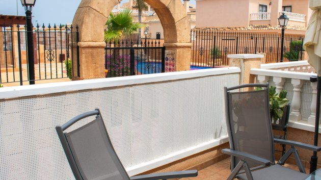 Reventa - Chalets -
Orihuela Costa - Los Dolses