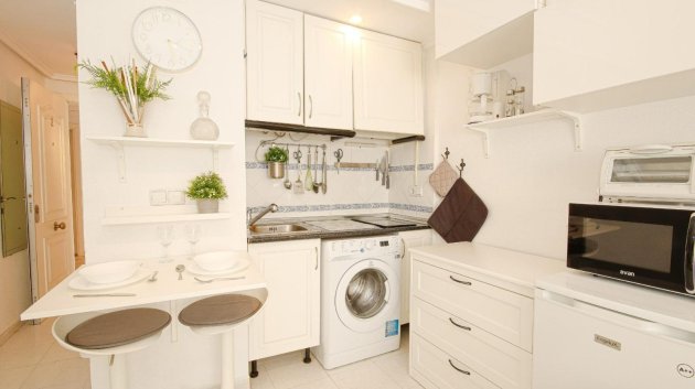 Reventa - Apartamentos -
Torrevieja - Nueva Torrevieja